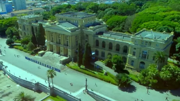 Obras restauradas começam a voltar ao Museu do Ipiranga