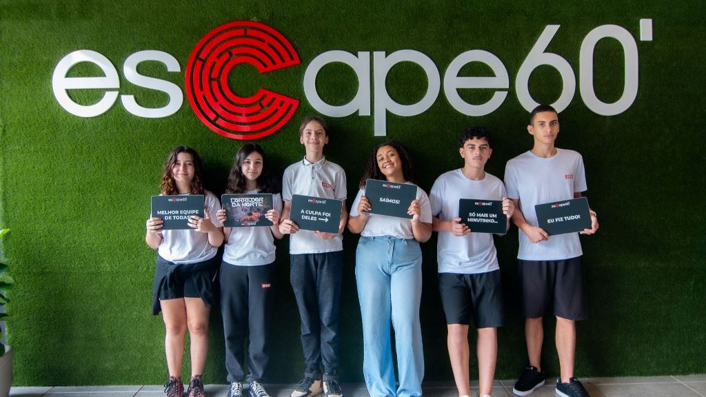 Escape 60"