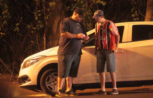 Flanelinhas causam incômodo a moradores e turistas de Ribeirão Preto neste fim de semana Flanelinhas causam incômodo a moradores e turistas de Ribeirão Preto neste fim de semana
