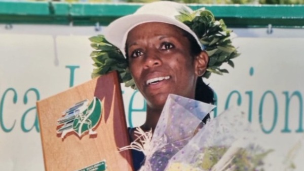 Maria Zeferina Rodrigues Baldaia, corredora profissional e campeã da tradicional corrida São Silvestre. (Foto: Reprodução EPTV) - Foto: Reprodução EPTV