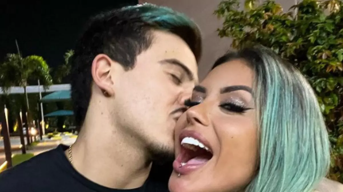 Tati Zaqui e Thomaz engataram romance fora de A Fazenda 14 (Foto: Reprodução/Instagram)