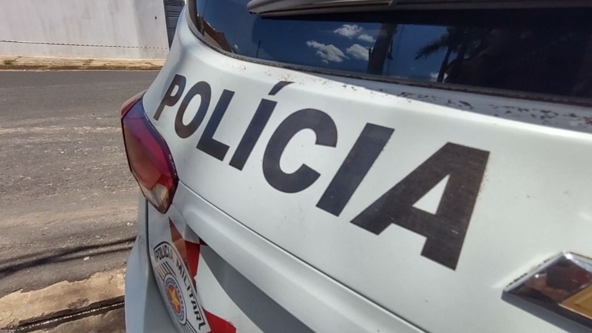 Jovem de 22 anos é esfaqueada durante briga por ciúmes em Serrana