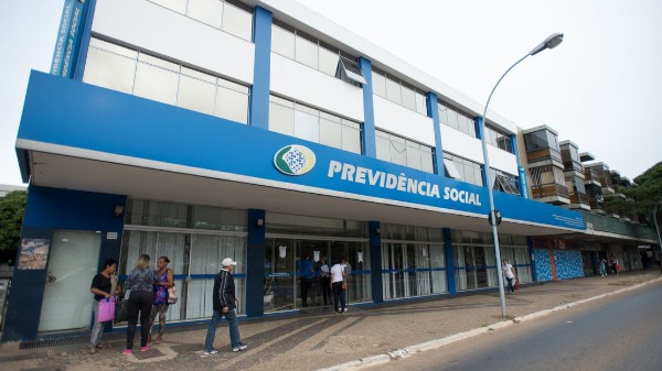Quem precisa fazer a prova de vida do INSS em 2025?