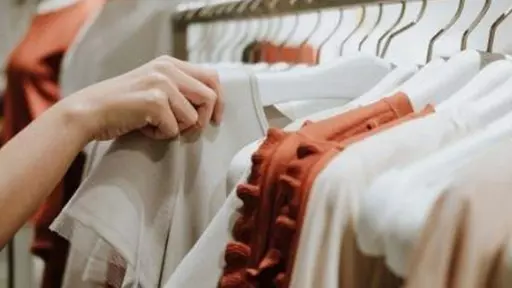 Pandemia altera a cadeia de produção de moda e a sua relação de consumo