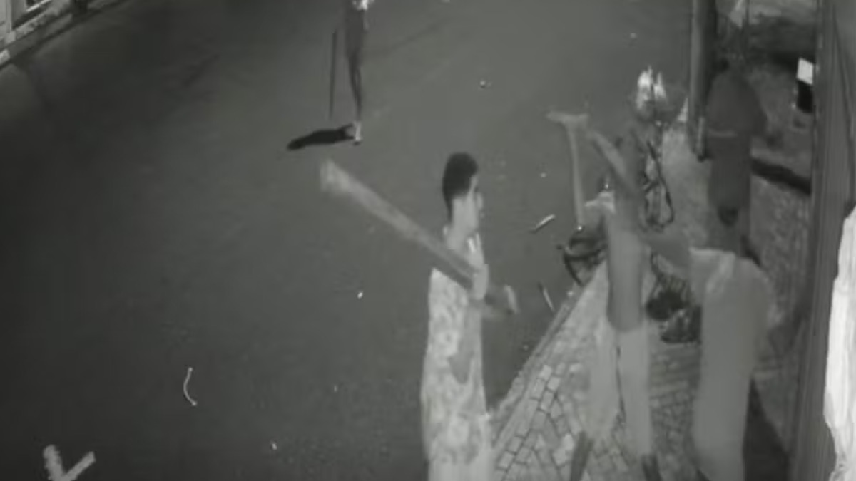 Homem em situação de rua é agredido a puladas por grupo em Batatais