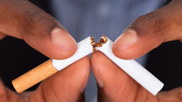 Existem alimentos que podem ser importantes aliados para abandonar o cigarro