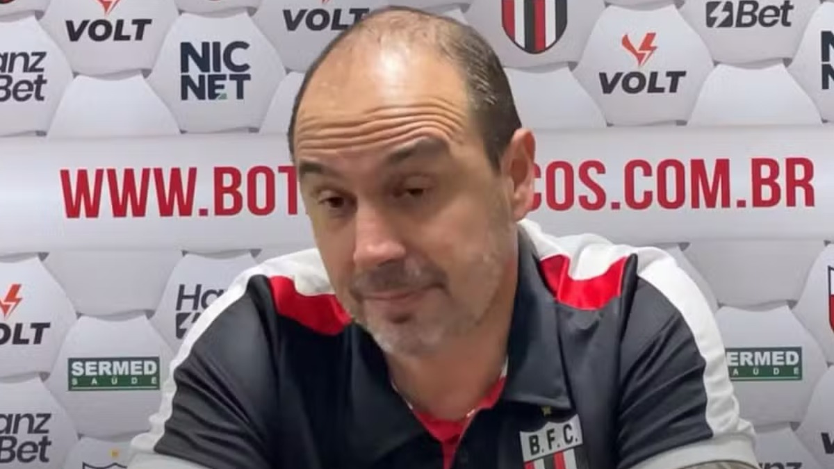 Sob o comando de Allan Aal, Botafogo-SP tem primeiro tropeço e perde do Paysandu por 1 a 0