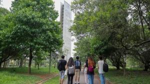 Fuvest divulga listas de livros para leitura obrigatória dos vestibulares de 2030 a 2033