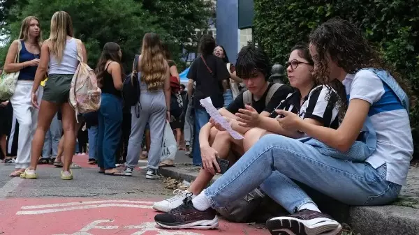 Abstenção do Enem 2025 chega a 27%; veja quem pode pedir reaplicação da prova