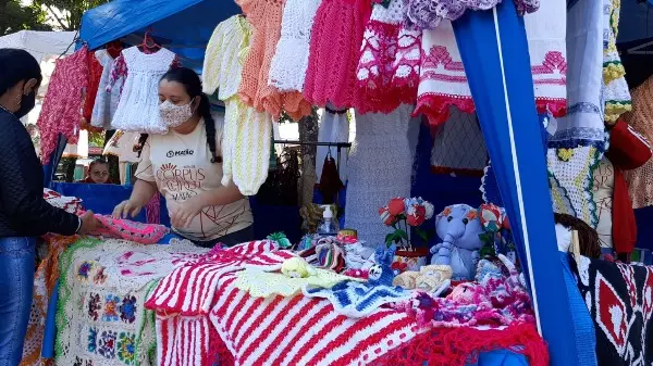 Artesãs estão otimistas com volta da Feira de Artesanato em Matão