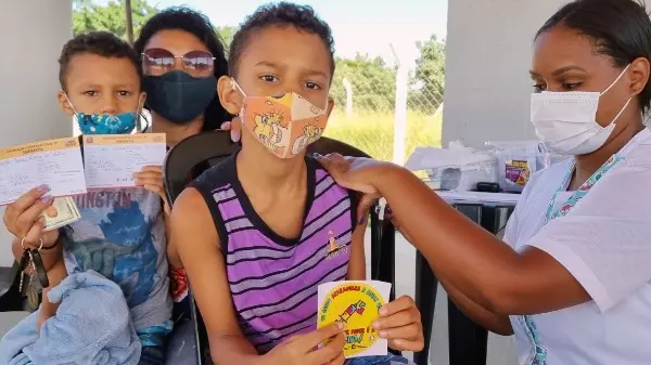 Araraquara terá plantão para vacinar adultos e crianças sábado