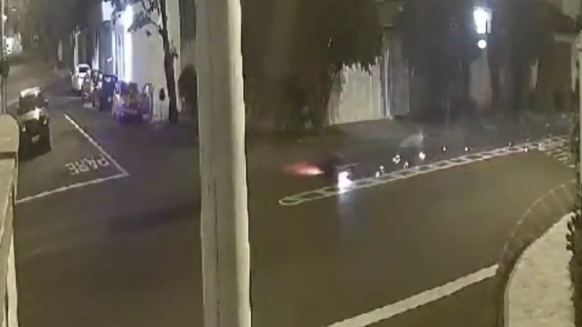 Homem fica ferido após ser atropelado por moto enquanto atravessava faixa de pedestres em Franca