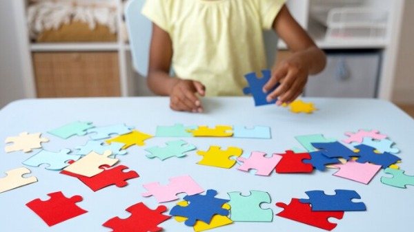 Médicos usam inteligência artificial para identificar crianças com autismo