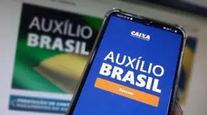 Auxílios Brasil e Gás começam a ser pagos; veja calendário