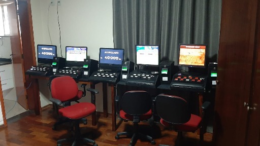 PM fecha bingo clandestino e detém duas pessoas