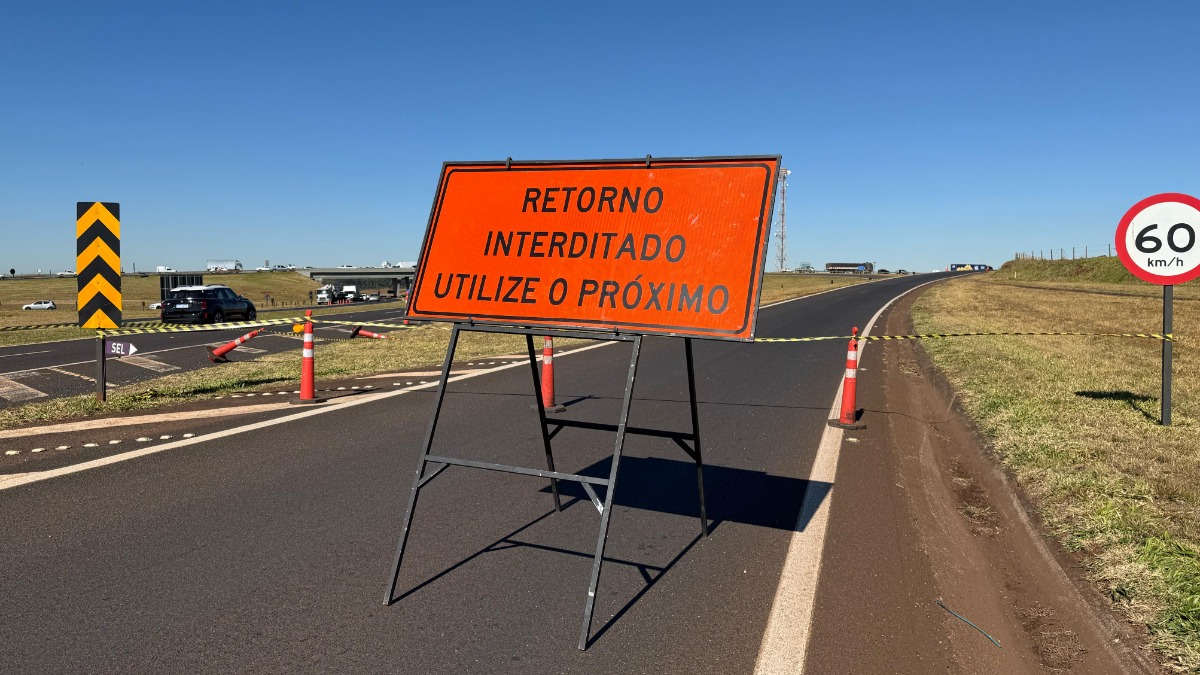 Alça de acesso da rodovia Alexandre Balbo para Sertãozinho está fechada para obras