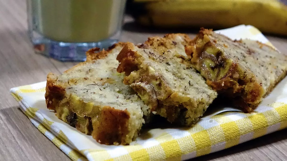 Receita de bolo de banana sem lactose • Ana Maria Braga