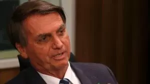 Bolsonaro diz que cobrará MME sobre redução do diesel em postos