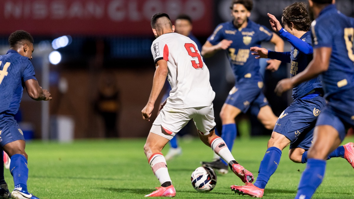 Botafogo-SP é goleado pelo Avaí e encerra o primeiro turno da Série B na lanterna do campeonato