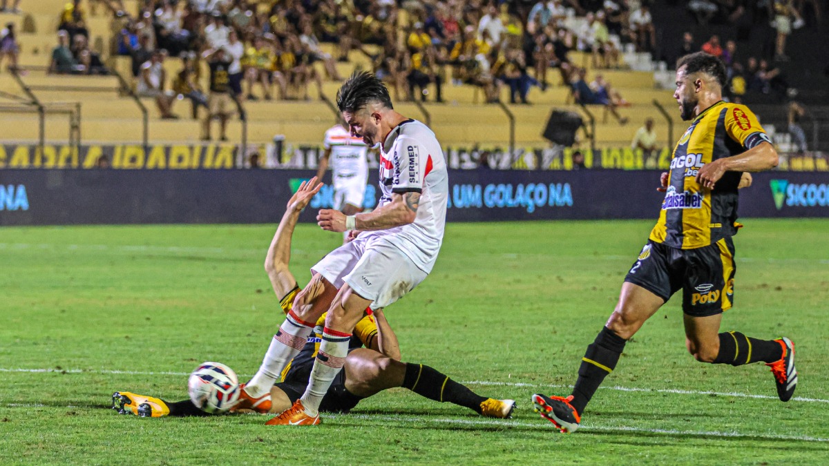 Botafogo-SP sofre contra o Novorizontino, mas consegue arrancar empate fora de casa Botafogo-SP sofre contra o Novorizontino, mas consegue arrancar empate fora de casa