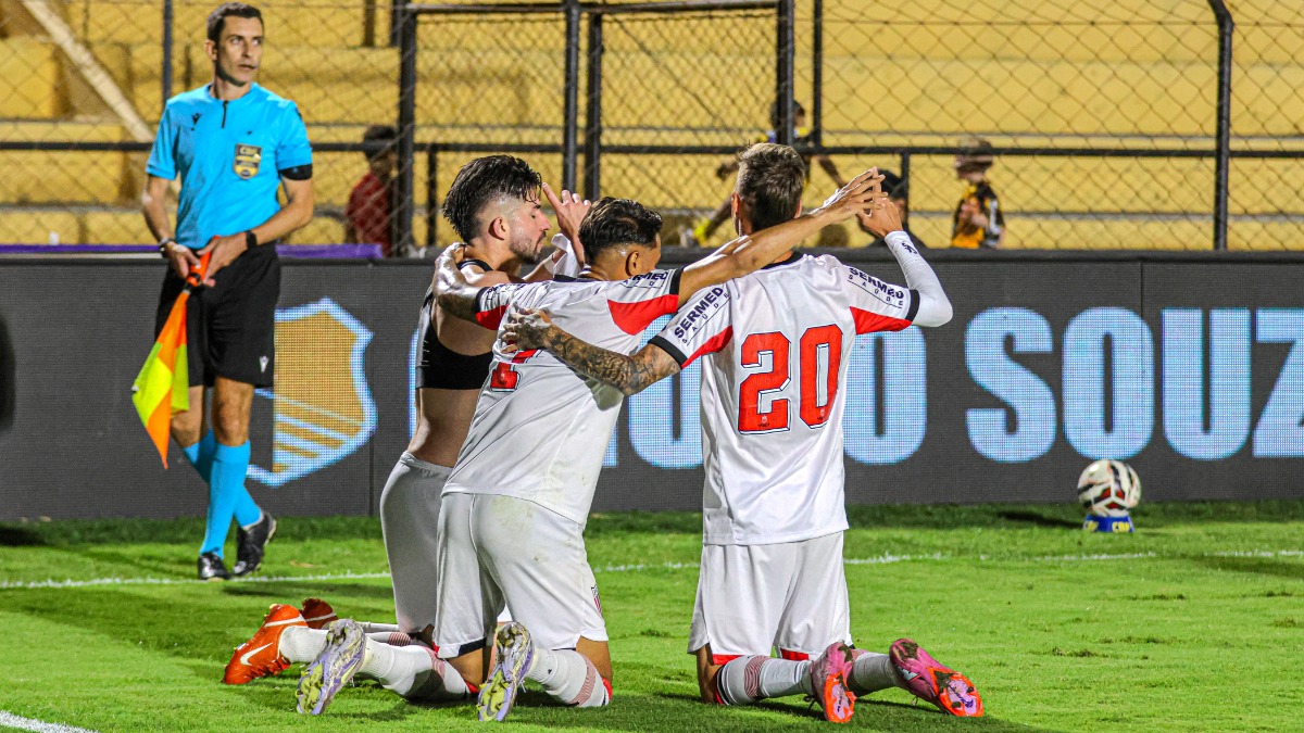 Adversários diretos na disputa contra o rebaixamento perdem e Bota-SP tem mais chances de escapar Adversários diretos na disputa contra o rebaixamento perdem e Bota-SP tem mais chances de escapar