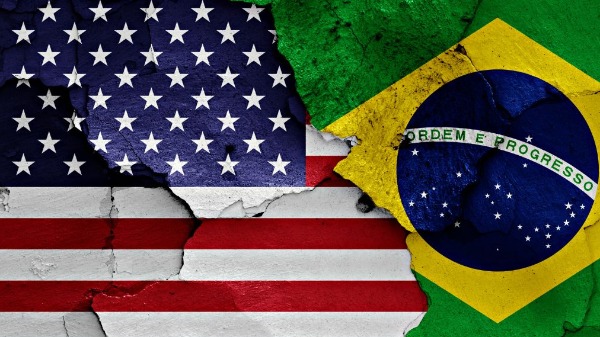 Taxação estadunidense impacta diretamente no empreendedores brasileiros
