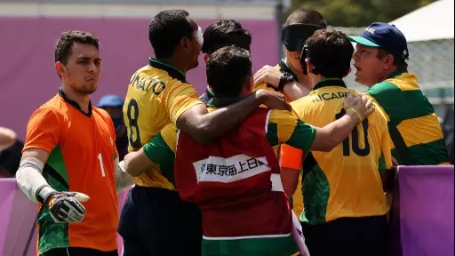 Brasil vence França e termina na liderança do Grupo A do Futebol de 5