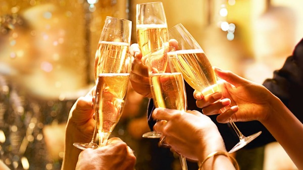 Você é daqueles que não abre mão da cerveja mesmo no brinde do Réveillon