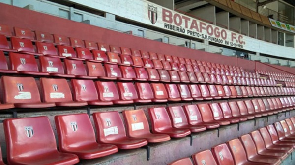Cadeiras cativas do estádio Santa Cruz - Foto: Divulgação