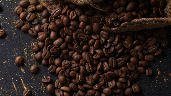 Alta inflação do café nos EUA leva Trump dizer que diminuirá tarifas sobre o produto