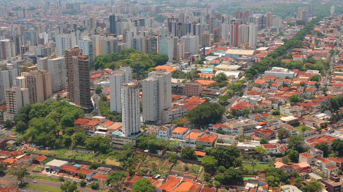 Arborização, coleta de lixo... quais o desafio para a preservação ambiental em Ribeirão Preto?