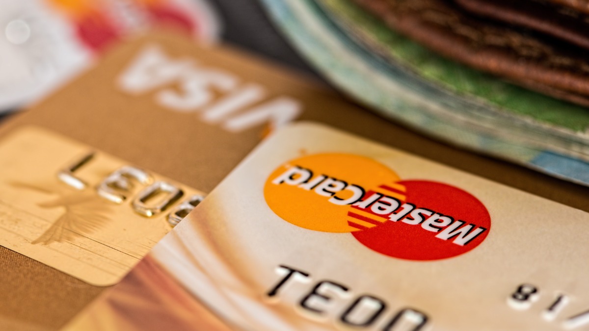 Em tentativa de diminuir a inadimplência, BC oferece portabilidade de dívida do cartão de crédito
