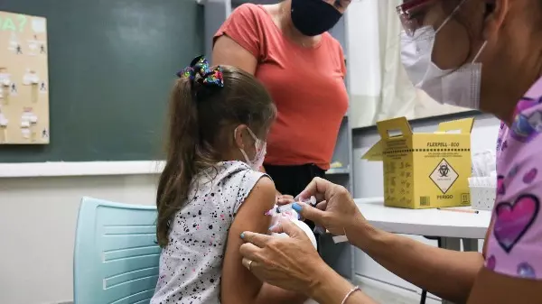 Dia D: Campinas vacina com e sem agendamento neste sábado