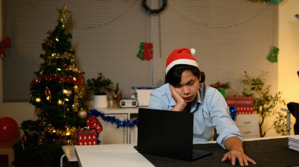 Cansaço acumulado em dezembro expõe queda de imunidade e sinais de esgotamento - Foto: Pranithan Chorruangsak de Pranithan Chorruangsak's Images/Canva