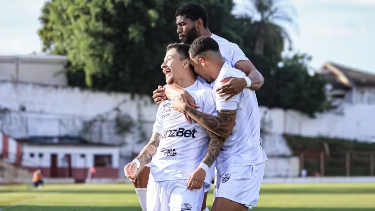 Leão emplaca duas vitórias após mais de dois anos e assume liderança do Grupo 2 da Copa Paulsita