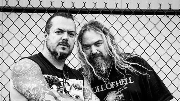 Max e Iggor Cavalera trazem turnê comemorativa de Roots a Ribeirão