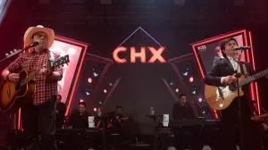Chitãozinho e Xororó se apresentam em Ribeirão na turnê Evidências