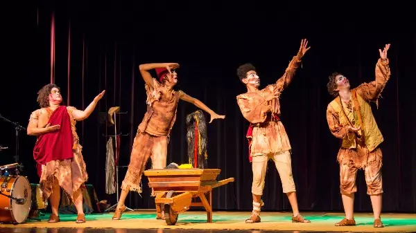 Grupo de teatro de São Carlos se apresenta na Mostra de Teatro 2021