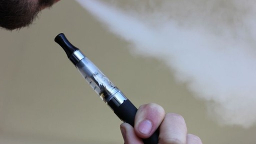 Fato ou fake: os cigarros eletrônicos são menos nocivos à saúde?