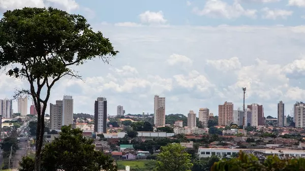 Araraquara terá tempo firme e temperatura máxima de 29 graus
