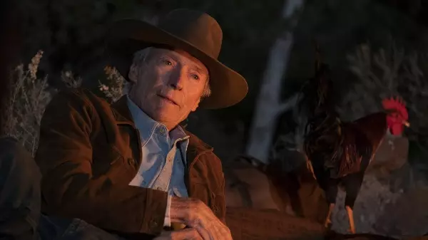 Clint Eastwood aceita um último trabalho em "Cry Macho: O caminho para redenção"