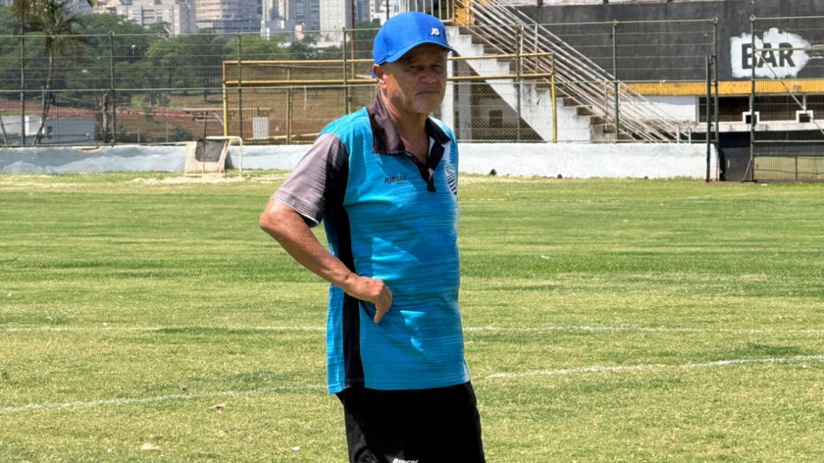 Comercial inicia pré-temporada com 24 atletas e mantém planejamento para a Série A4 Comercial inicia pré-temporada com 24 atletas e mantém planejamento para a Série A4