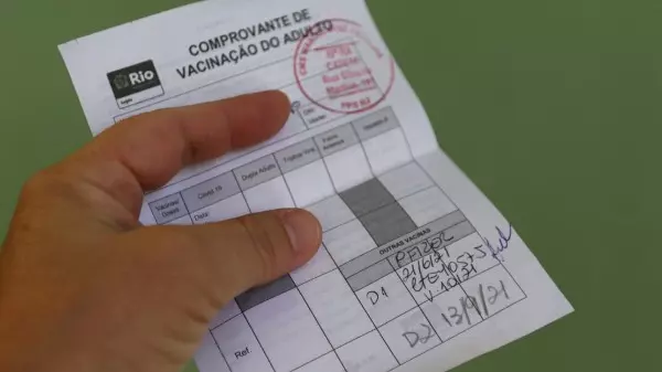 Comprovante de vacinação agora pode ser acessado offline
