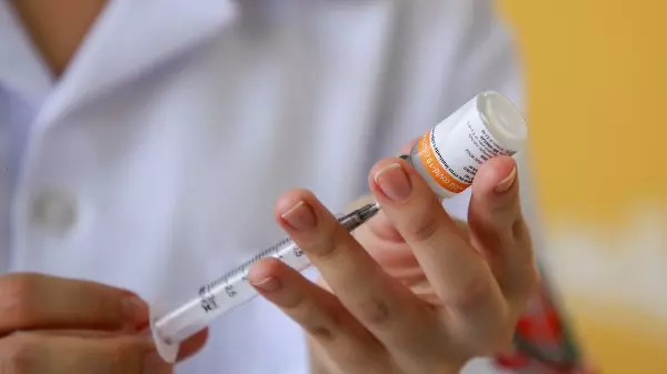 Queiroga: Coronavac deve ser utilizada apenas em crianças e adolescentes