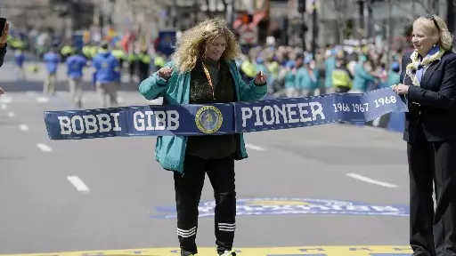 Sabia que as mulheres não podiam correr a maratona? Confira como tudo começou