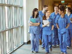 Use a nota do Enem para concorrer a vagas de medicina