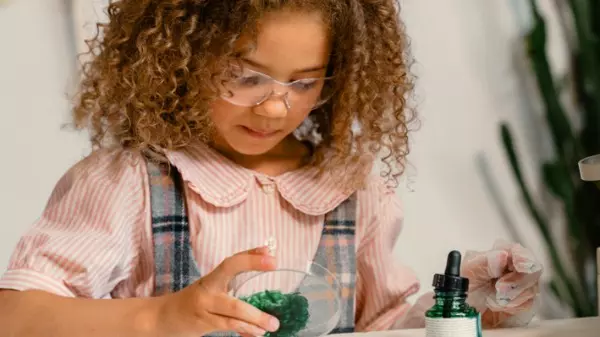 USP de Ribeirão abre 3ª edição do projeto Pronta pra ser Cientista"