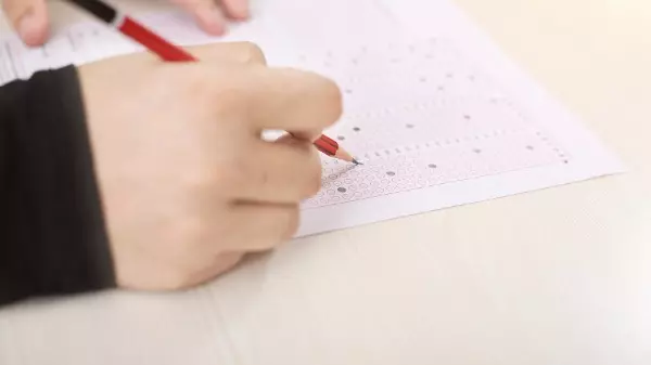 Prazo para se inscrever no Enem termina neste sábado