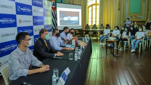 Ribeirão: Parceria prevê reestruturar ensino do inglês nas escolas