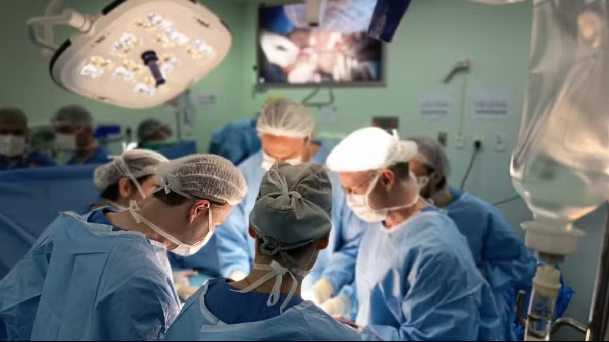HC de Ribeirão Preto realiza 3ª cirurgia para separação de gêmeas siamesas desde 2018